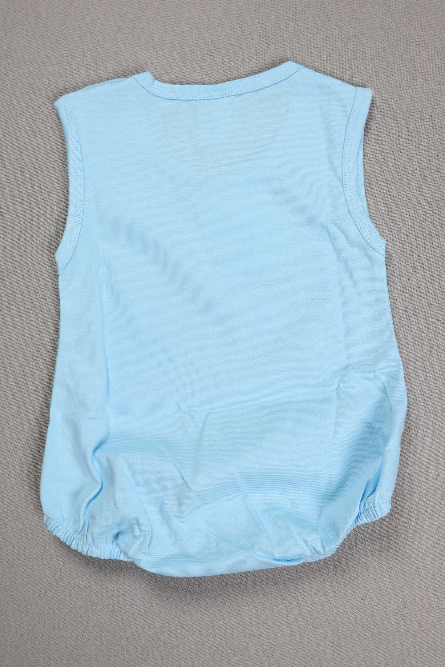 Jump suit for babies